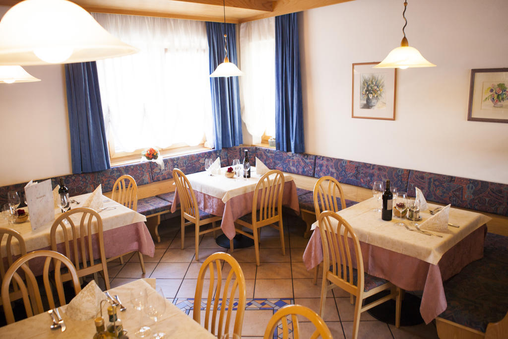 Ora / Auer Gasthaus Abram מראה חיצוני תמונה